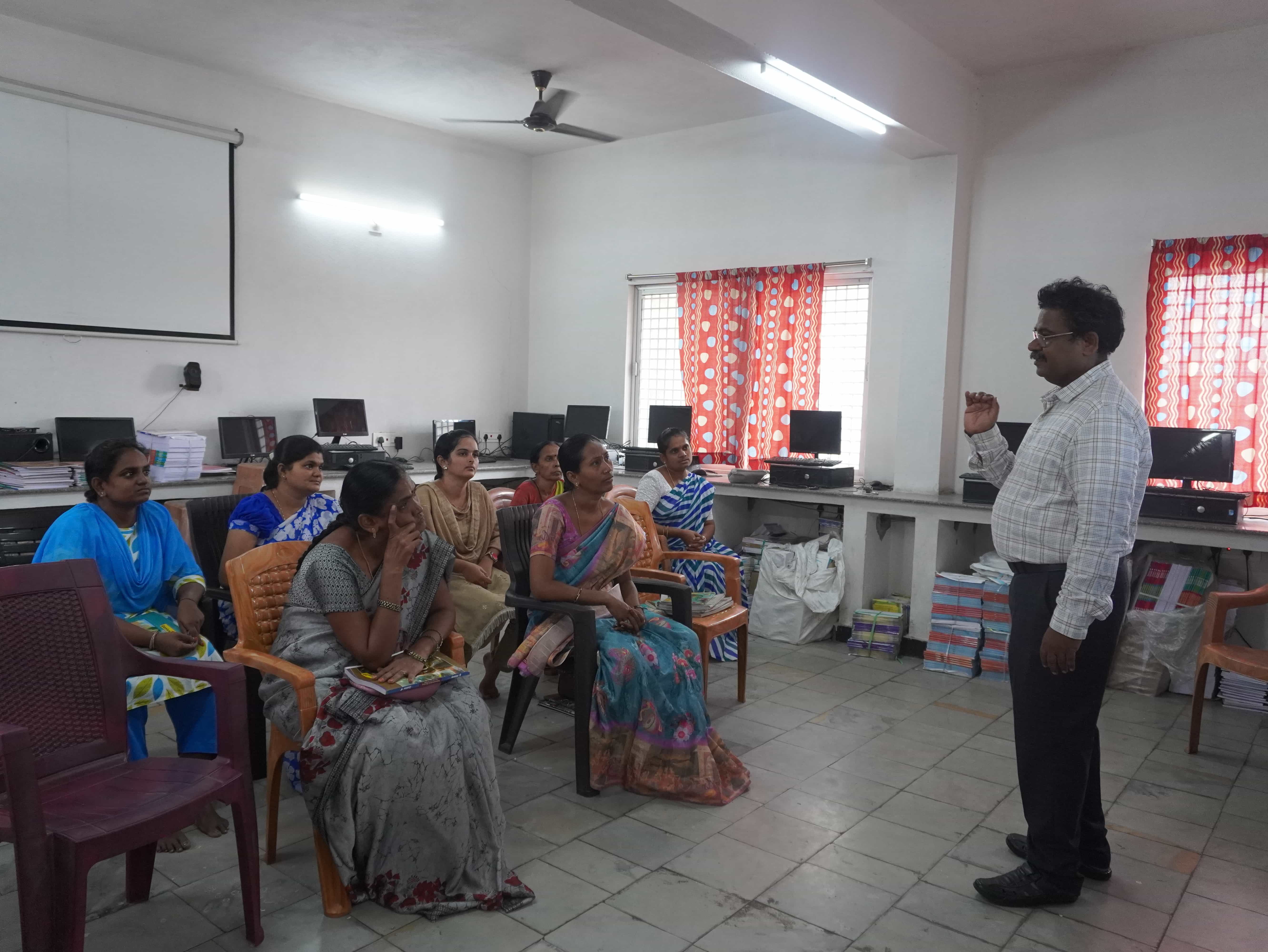 Teacher Training Program-Sir Vishweshwaryya EM School-Tadipatri